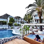 Hotel Salonika 2*