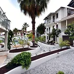 Salonika 2*